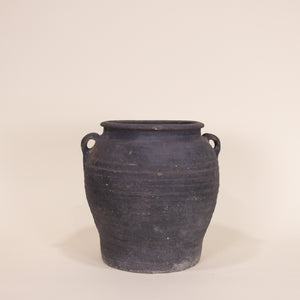 James Vintage Pot